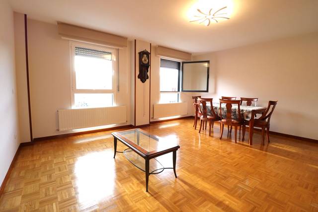 Piso en Venta en XABIER en Lakua-Bizkarra