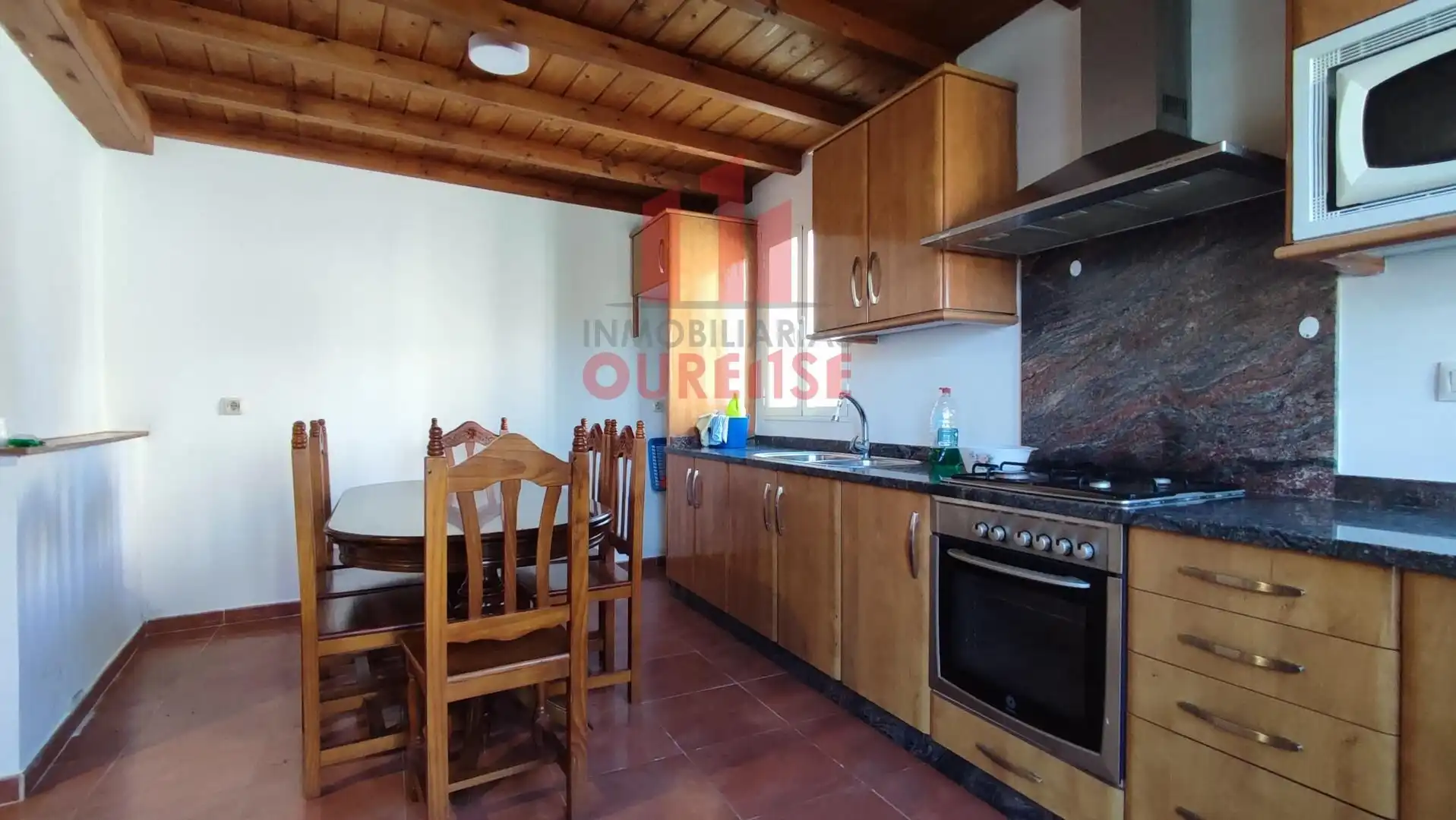 Cuina de Casa o xalet en venda en Xunqueira de Ambía amb Jardí privat i Balcó