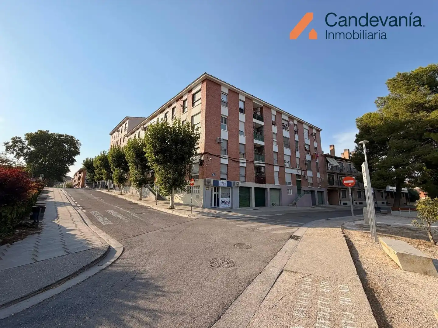 Exterior view of Flat for sale in Zuera  with Heating