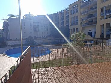 Appartement compact avec piscine à vendre à Can Pei