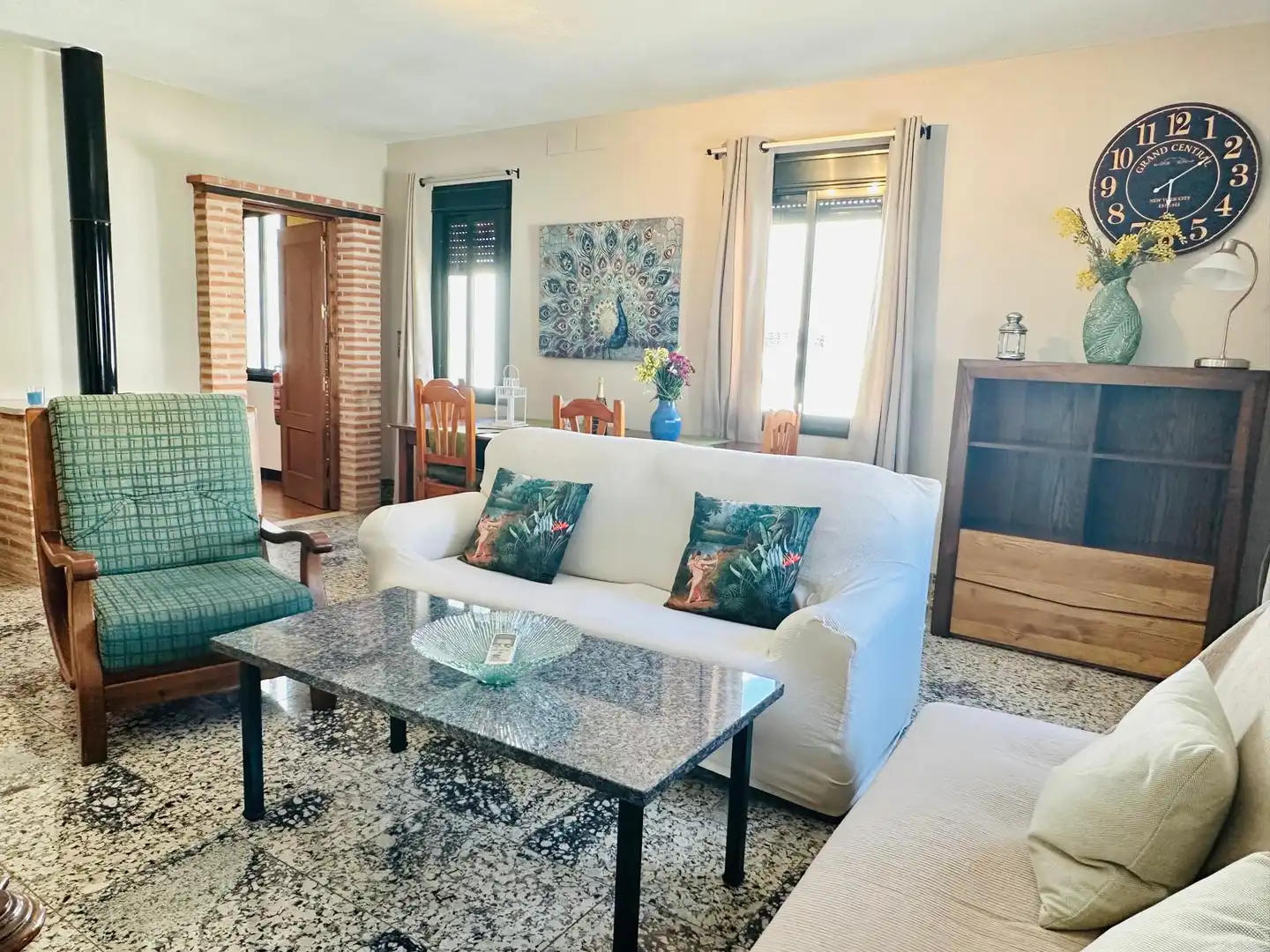 Living room of Flat for sale in Aracena  with Air Conditioner, Furnished and Oven