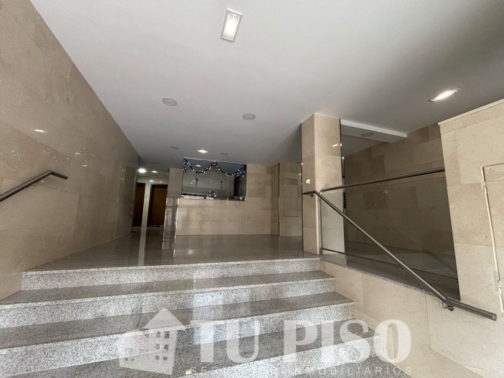 Flat for sale in Calle de Puentelarra, Santa Eugenia, Villa de Vallecas