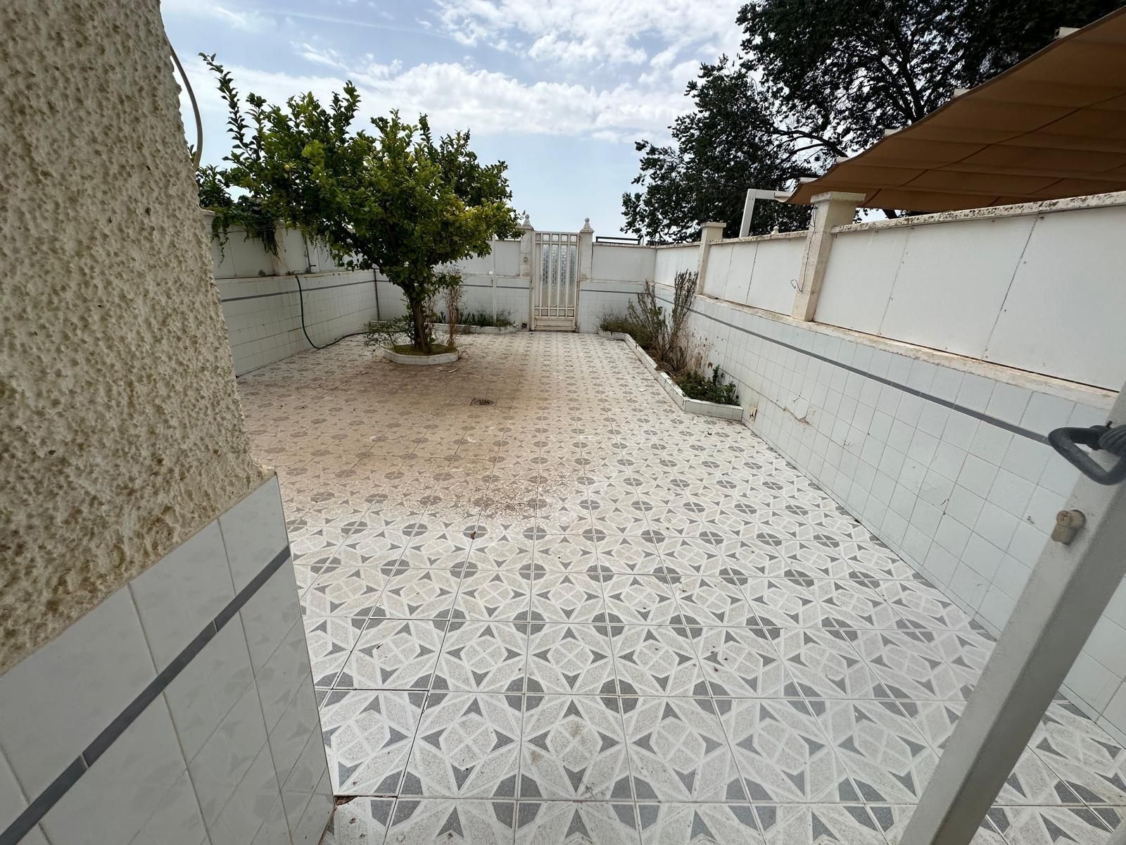 Terrassa de Casa adosada en venda en Elda