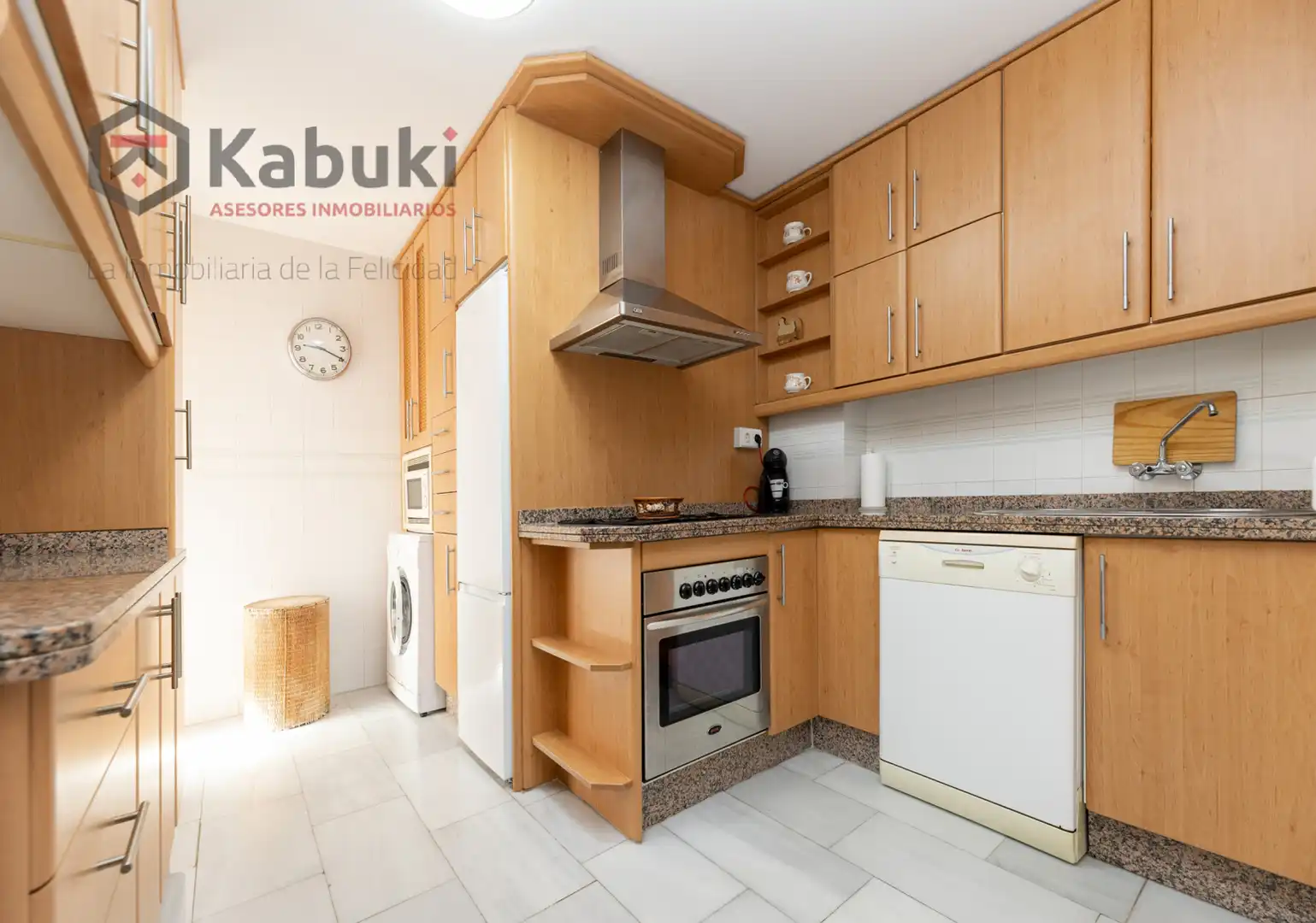 Küche von Wohnung zur Miete in Salobreña mit Privatgarten, Terrasse und Schwimmbad