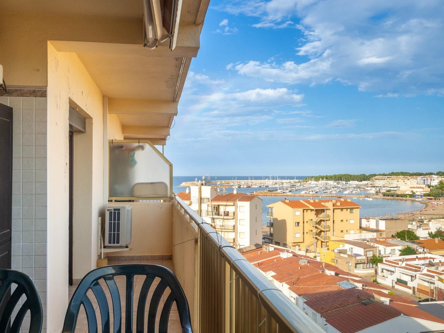 Balcony of Flat for sale in L'Escala  with Air Conditioner, Terrace and Community pool