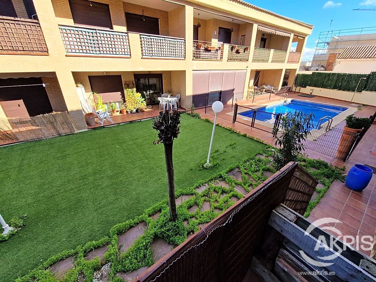 Garden of Planta baja for sale in Olías del Rey  with Heating, Terrace and Storage room