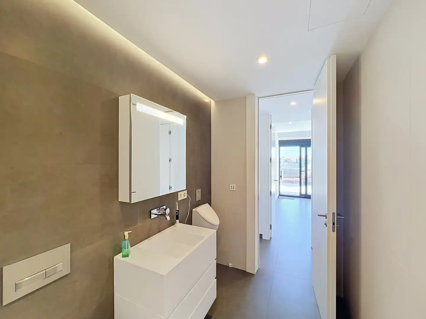 Penthouse with pool for sale in Cumbre del Sol, imagen 43