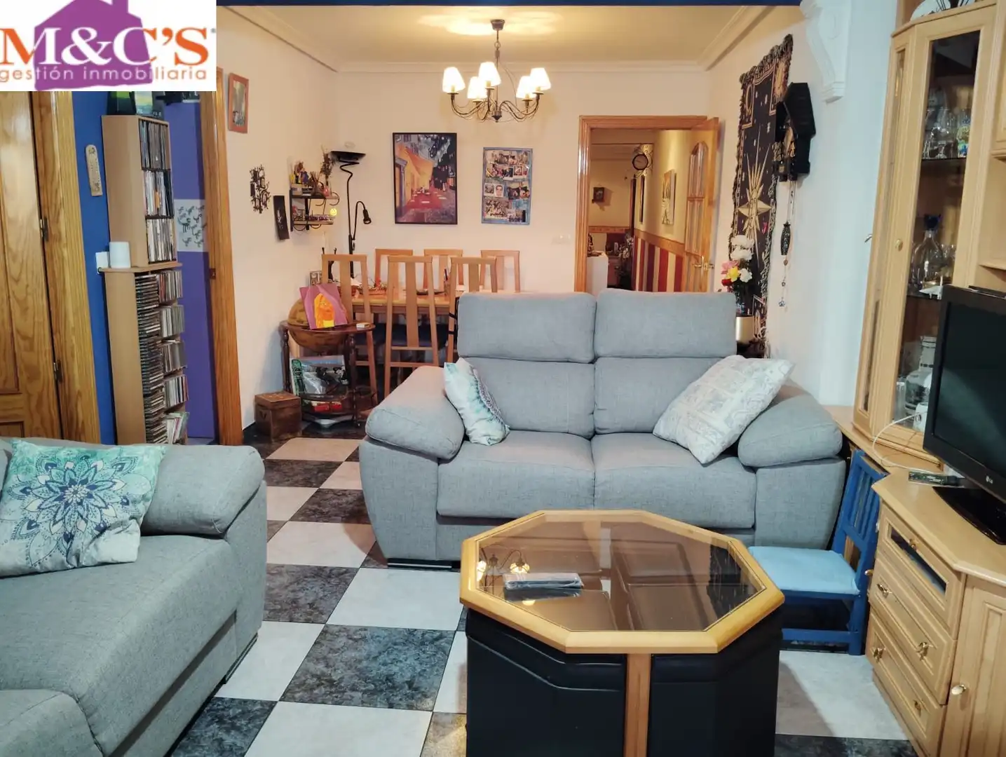 Appartamento con terrazza in vendita a Centro