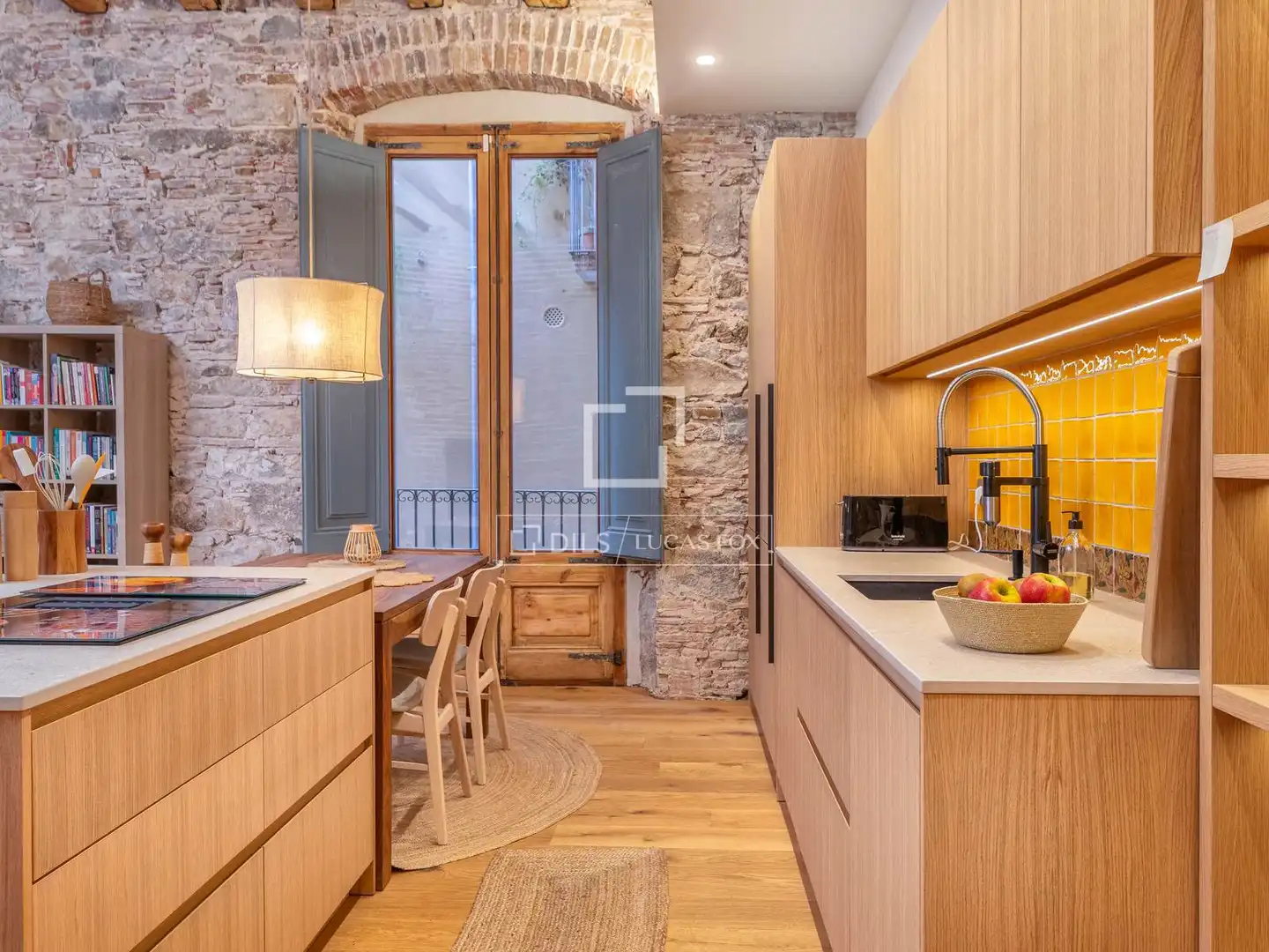 Cocina de Piso en venta en Girona con Aire acondicionado y Parquet