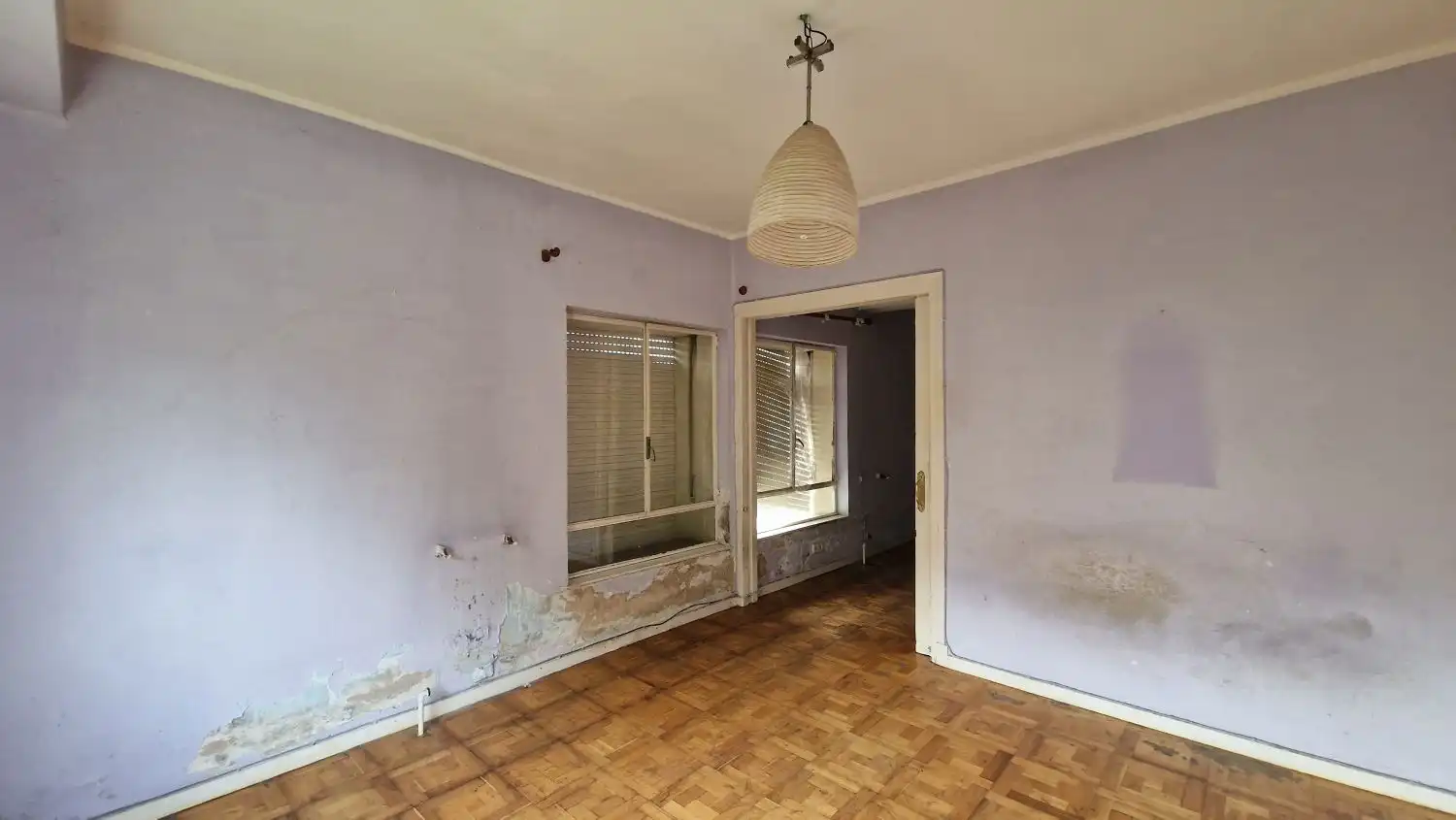 Dormitori de Casa o xalet en venda en Torrelavega  amb Terrassa, Traster i Balcó