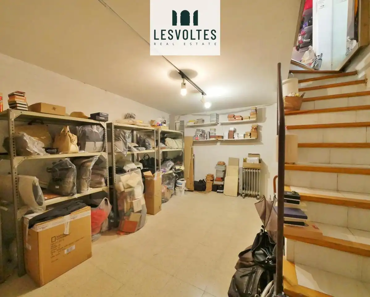 Business premises for sale in Carrer de Pi i Margall, imagen 11