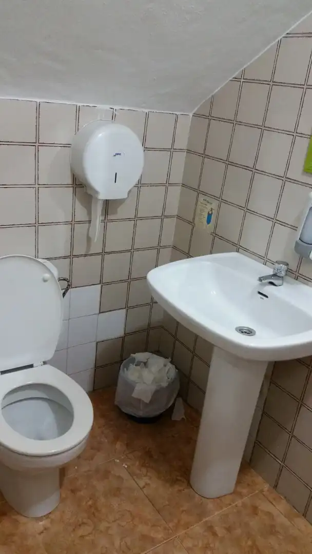 Fabrikhallen zum Verkauf in N/A, Avda Pescia - Ctra de Frigiliana