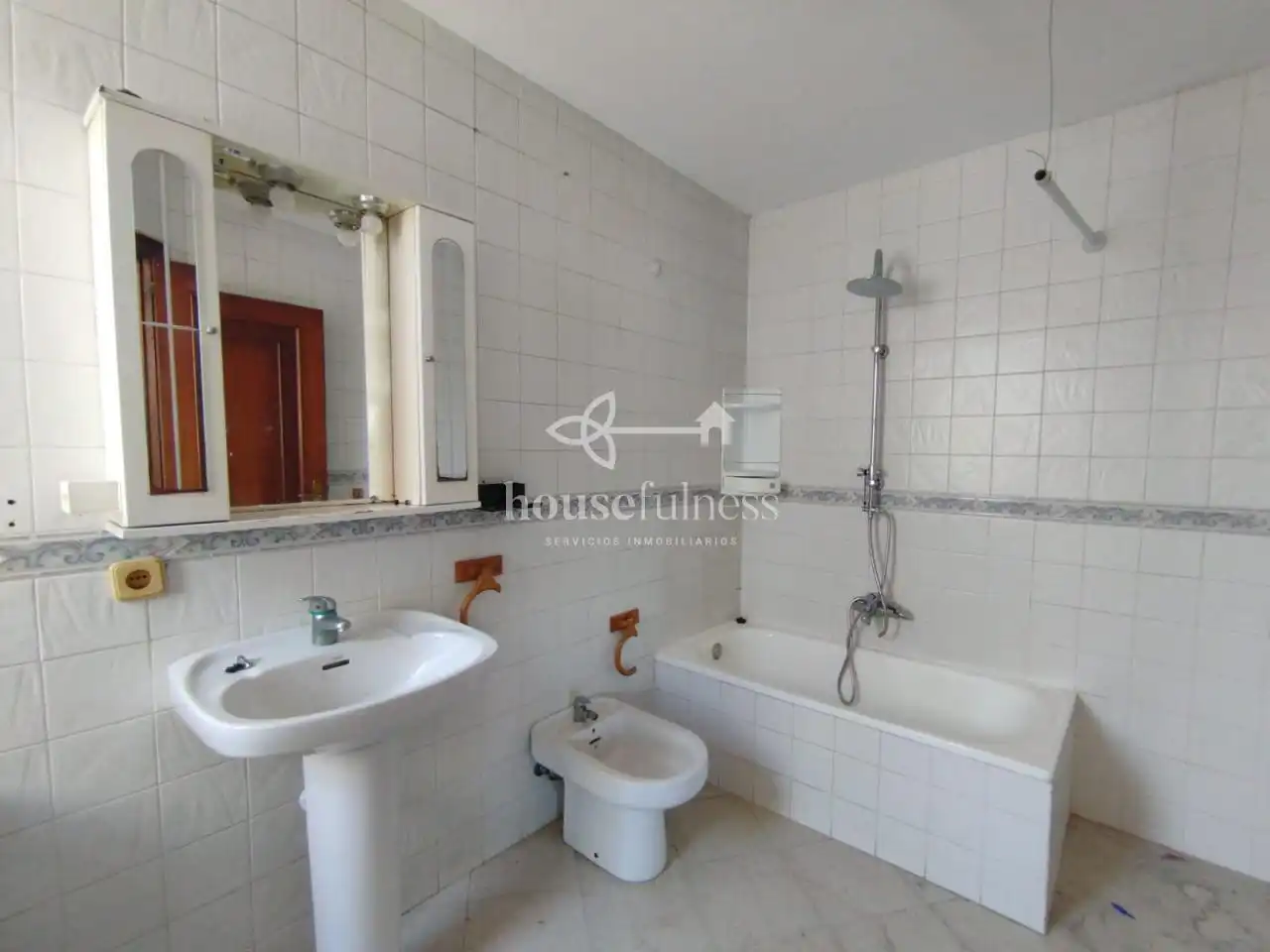 Baño de Piso en venta en Narón
