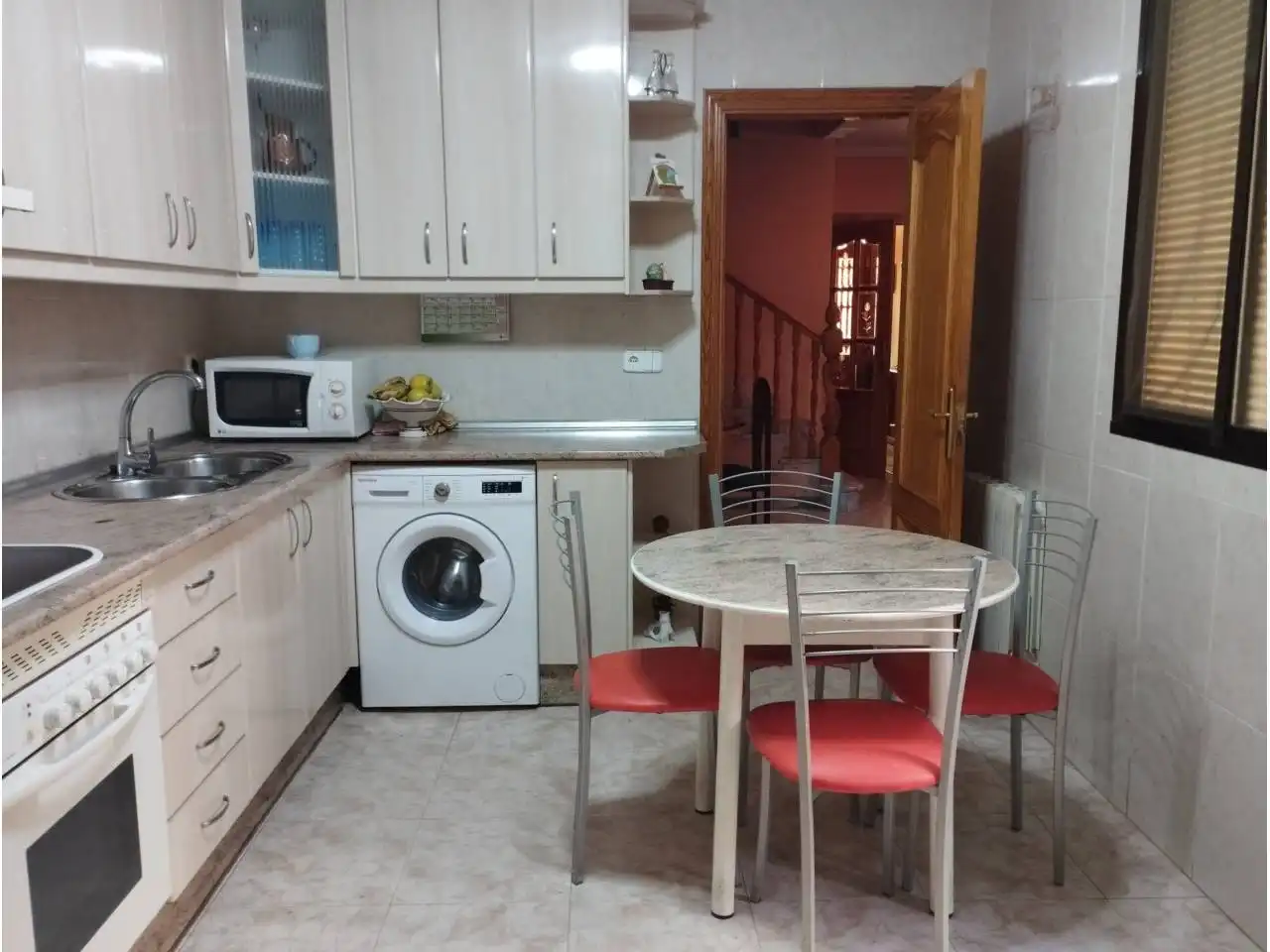 Cocina de Casa adosada en venta en Miguelturra con Calefacción y Terraza