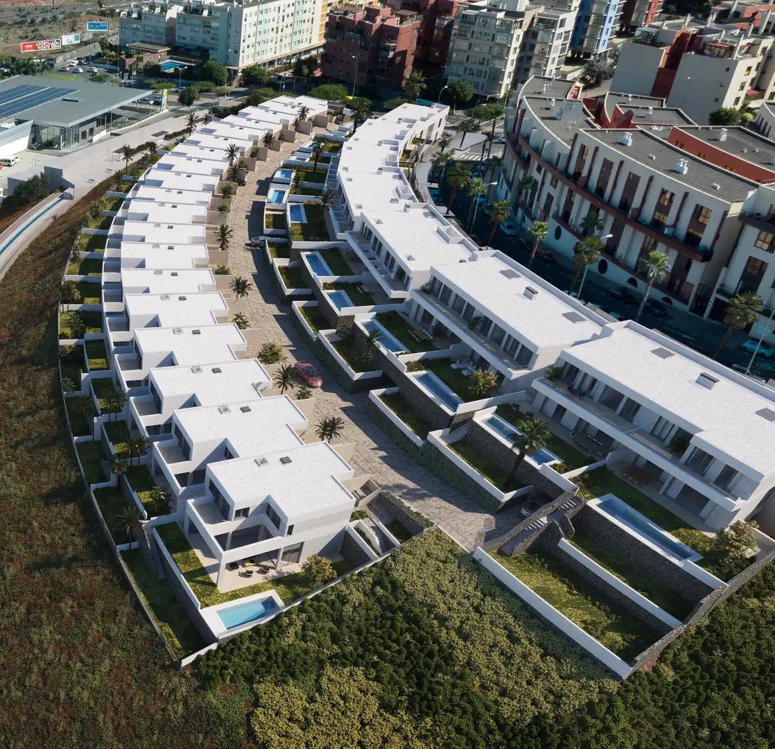 Vista exterior de Casa adosada en venda en Las Palmas de Gran Canaria amb Aire condicionat, Jardí privat i Terrassa