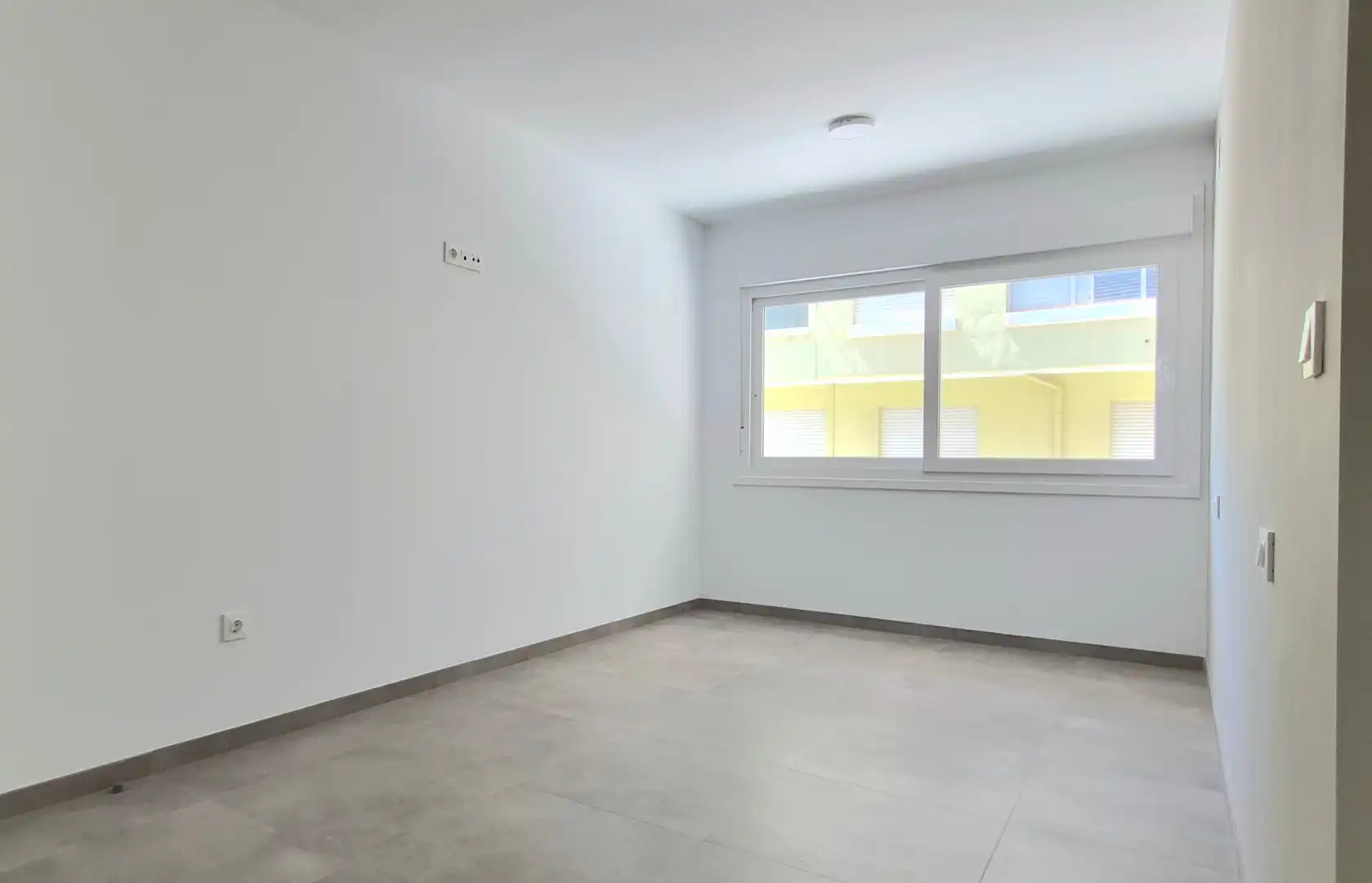 Sala de estar de Piso en venta en Elda con Terraza y Balcón