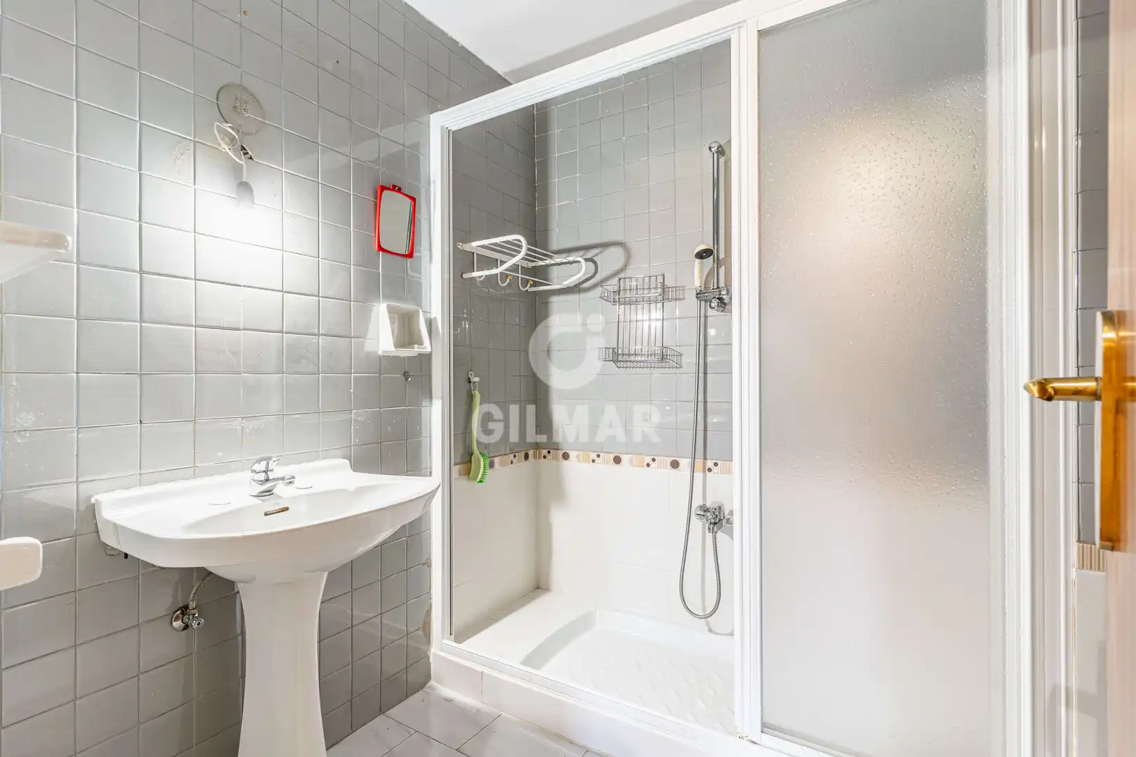 Bathroom of Flat for sale in Madrid  with Heating and Balcony