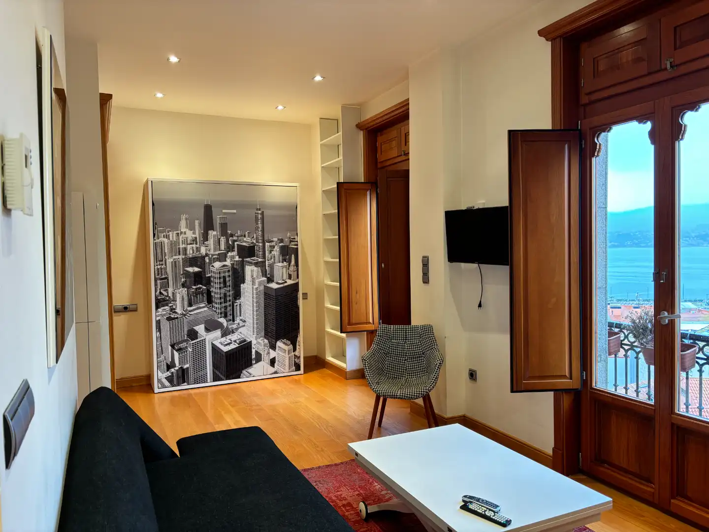 Sala de estar de Estudio de alquiler en Vigo  con Calefacción, Amueblado y Horno