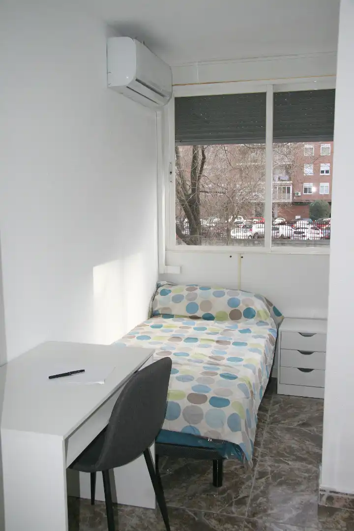 Habitació a Sur - PAU 4