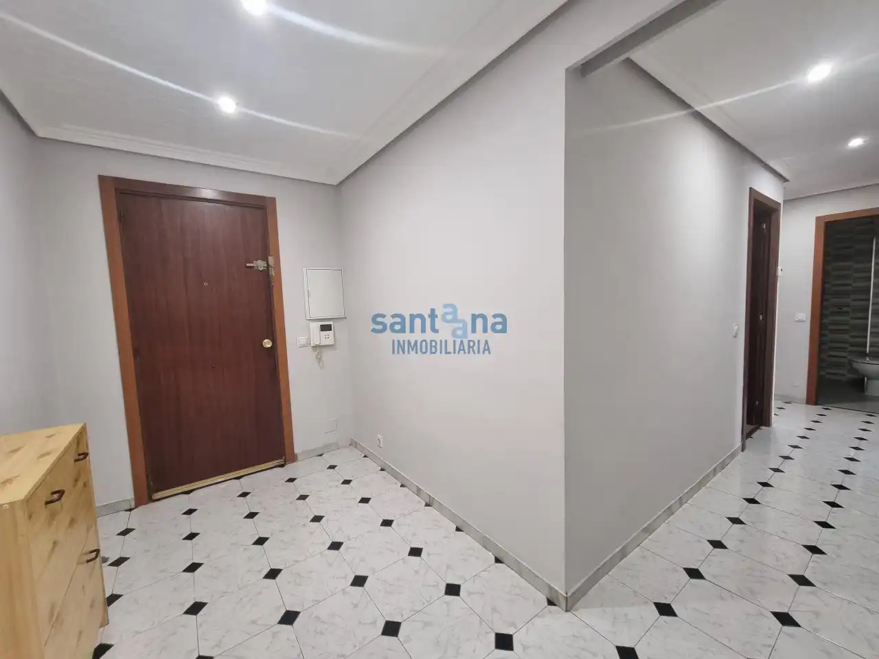 Flat for sale in León Capital   with Heating, Parquet flooring and Terrace