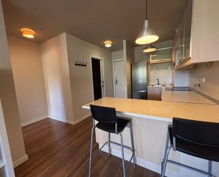 Flat to rent in Del General Perón, Cuatro Caminos - Azca