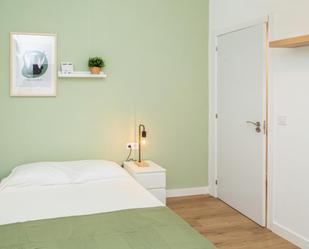 Bedroom of Apartment to share in  Zaragoza Capital