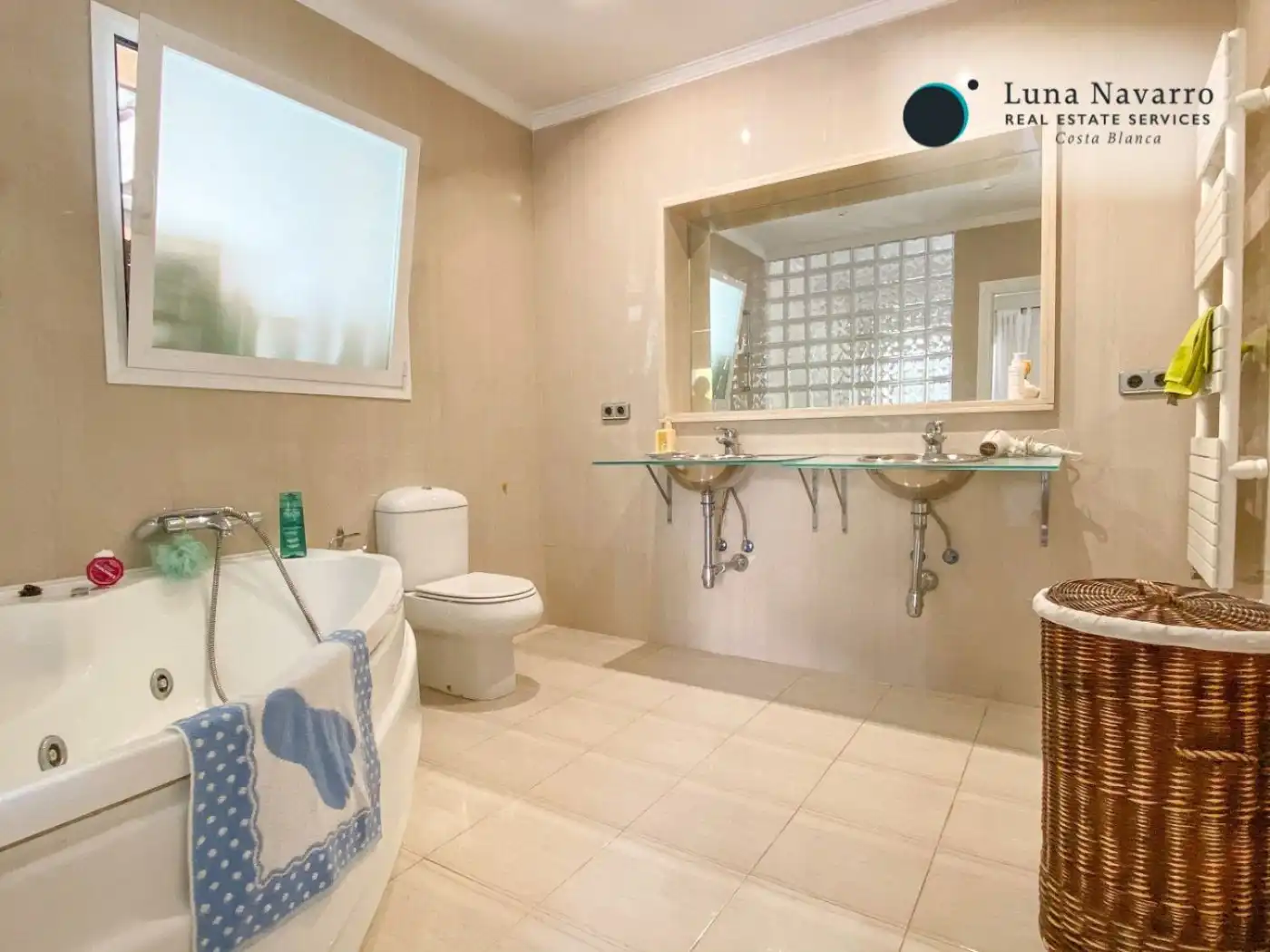 Chalet con piscina en venta en Chambele, imagen 46