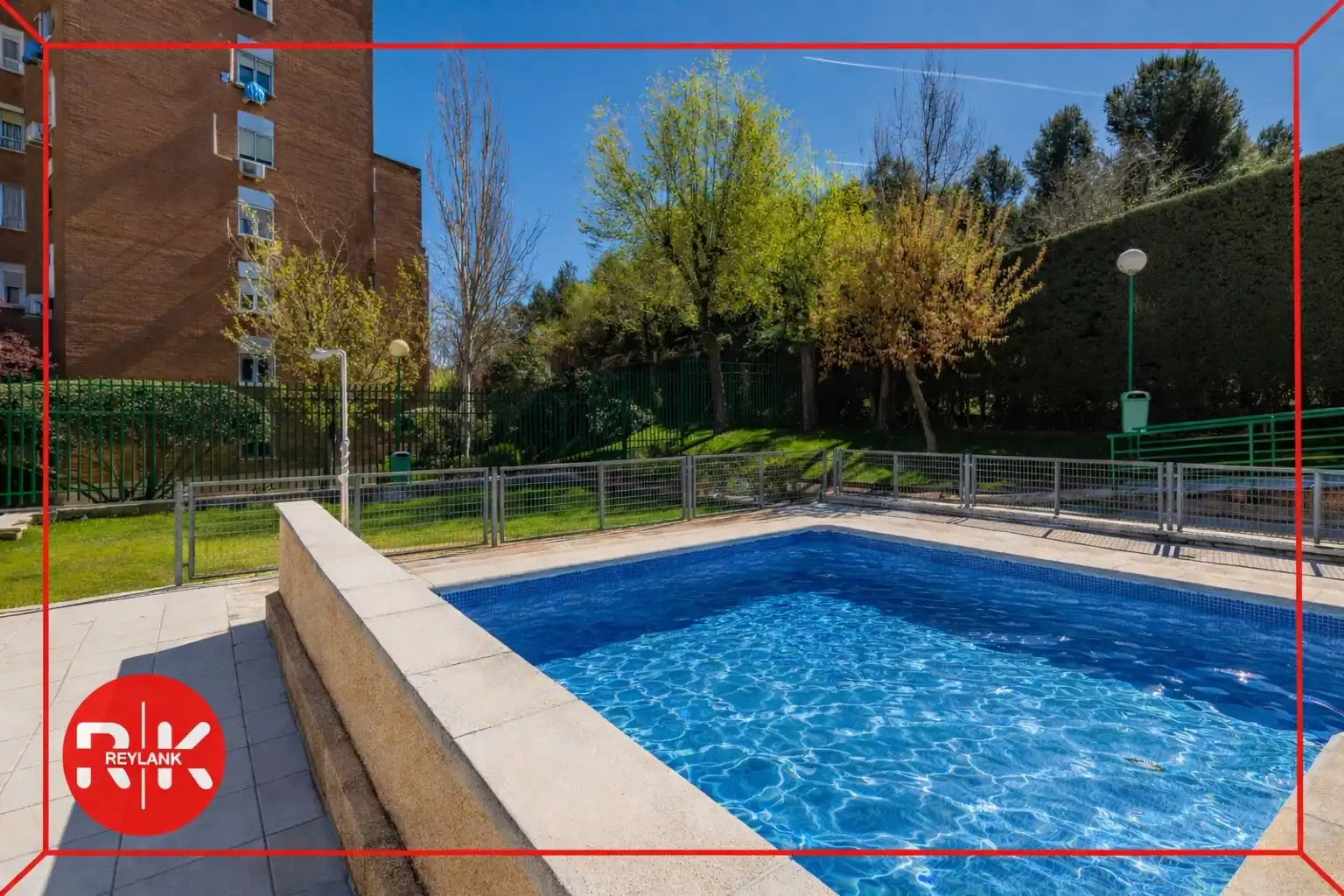 Piscina de Pis en venda en Coslada amb Aire condicionat, Calefacció i Terrassa