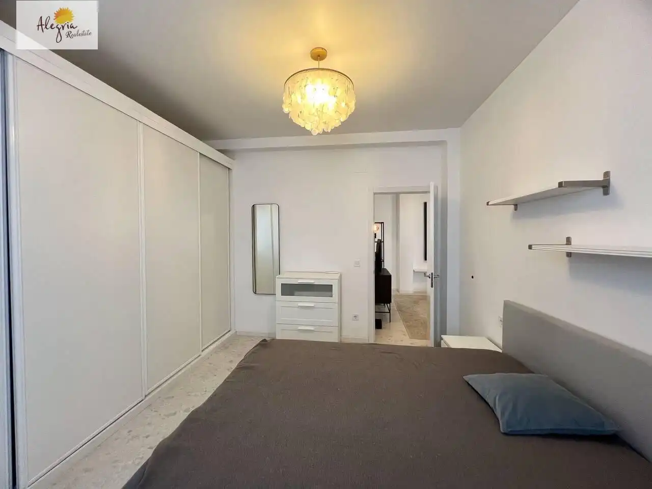 Habitación de Apartamento en venta en Campanar
