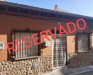 Vista exterior de Casa o xalet en venda en Villasequilla amb Aire condicionat