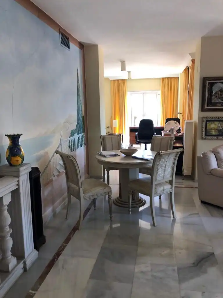 Vivienda con piscina en venta en Nueva Andalucía, imagen 3