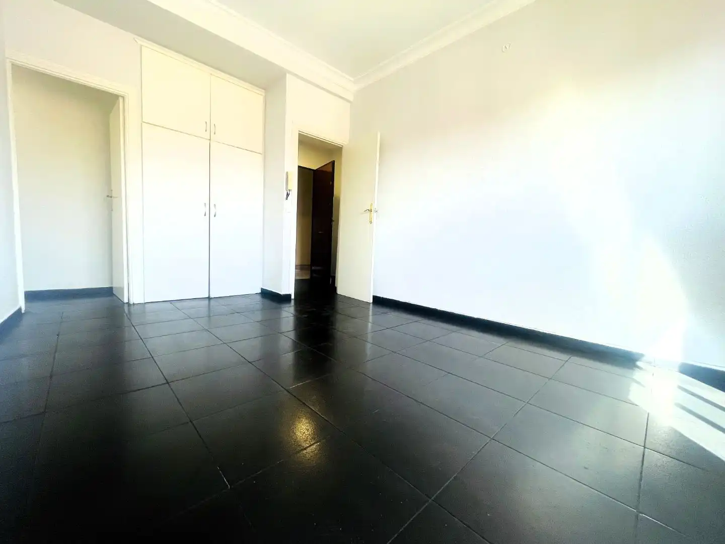 Schlafzimmer von Wohnung zur Miete in  Madrid Capital
