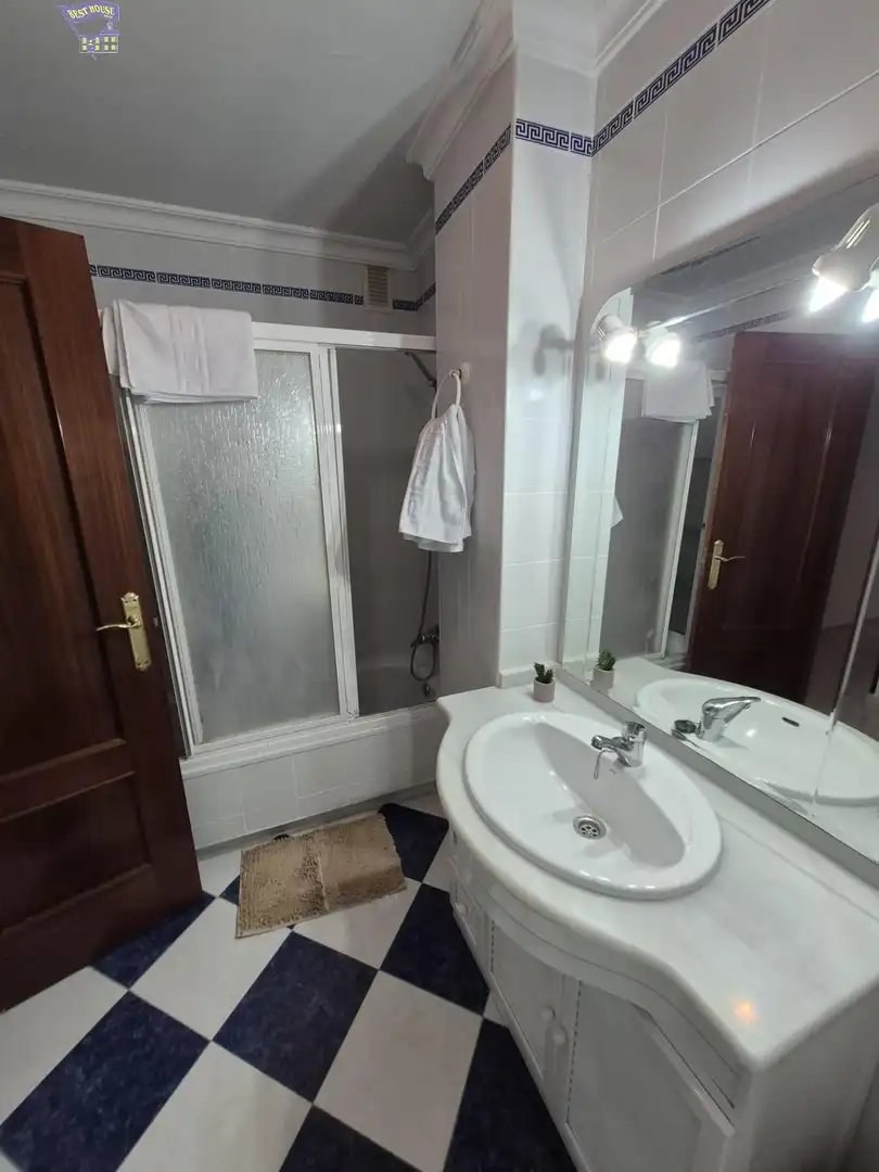 Bathroom of Flat for rent in Arcos de la Frontera