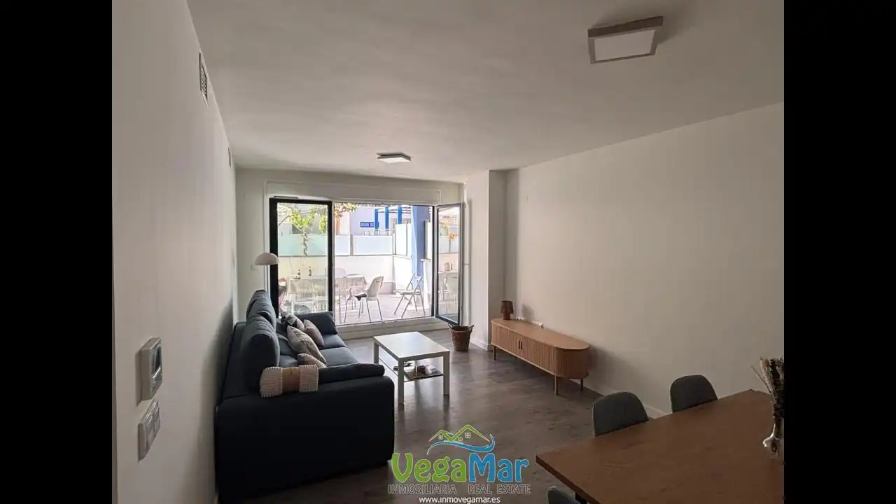 Außenansicht von Erdgeschoss zur Miete in Almuñécar mit Terrasse und Möbliert