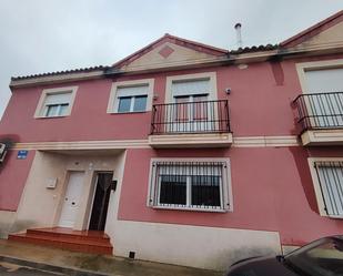 Vista exterior de Casa o xalet en venda en Arenas de San Juan 