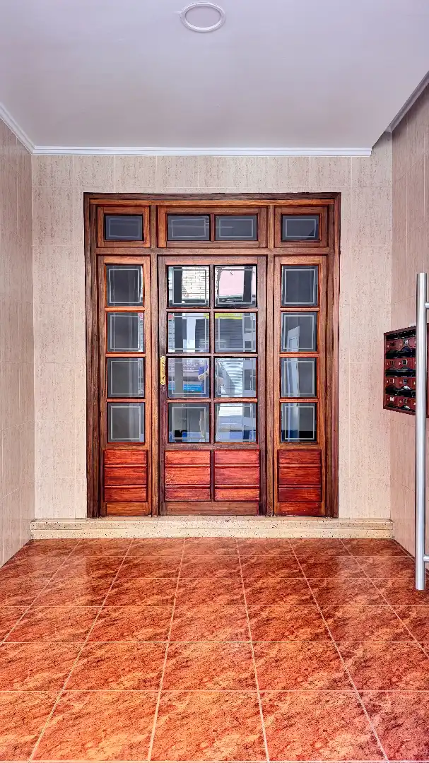 Exterior view of Apartments for sale in Valencia  with Furnished, Oven and Washing machine