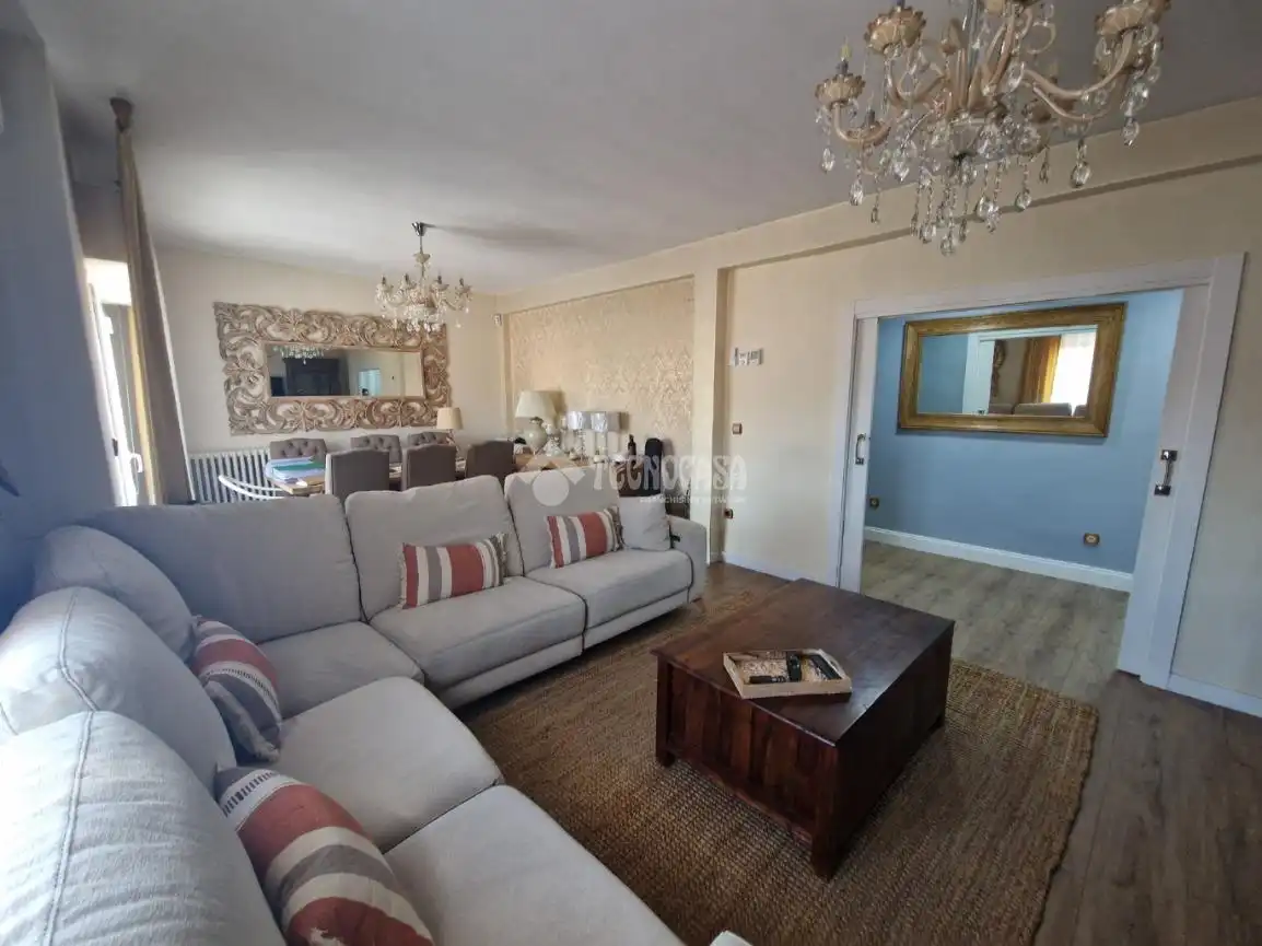 Sala de estar de Piso en venta en Palencia con Aire acondicionado, Calefacción y Parquet