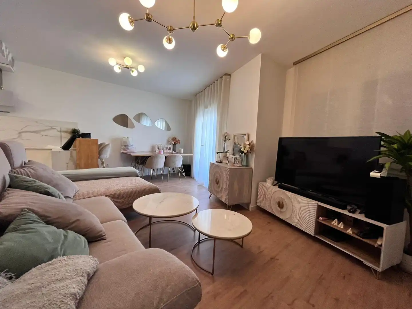 Sala de estar de Piso en venta en Águilas con Aire acondicionado, Amueblado y Balcón