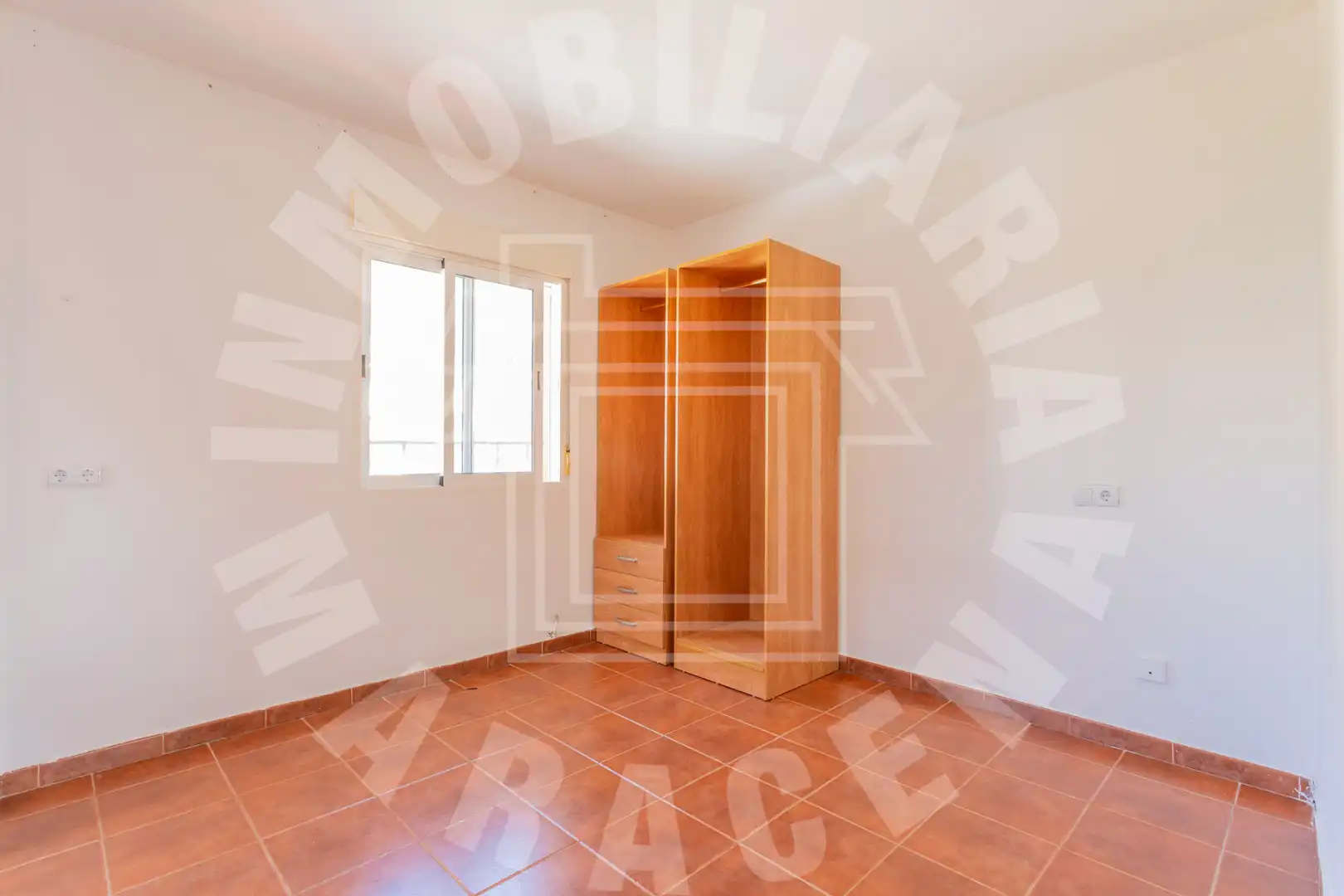 Habitación de Casa adosada en venta en Albolote con Terraza, Trastero y Piscina
