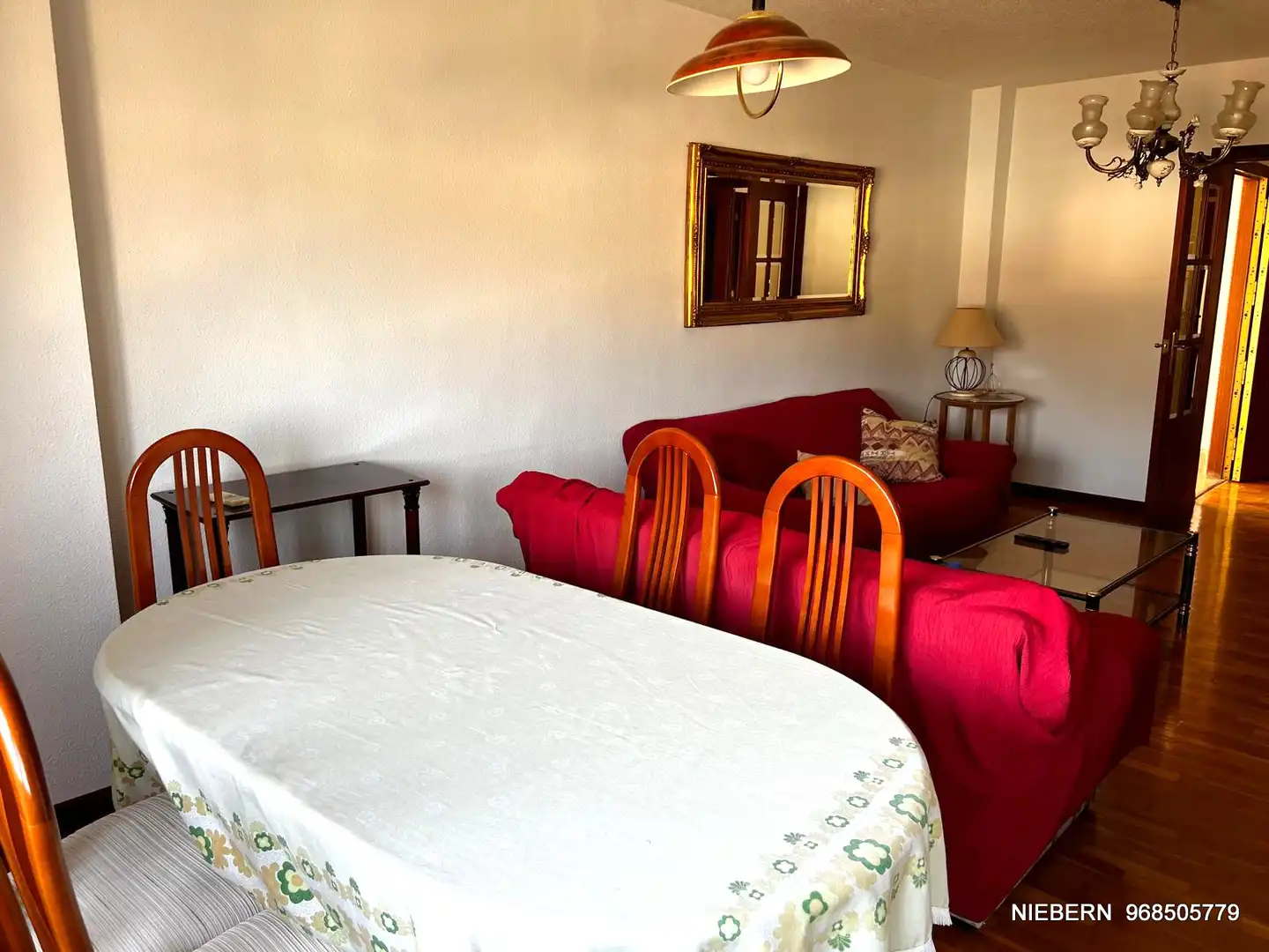 Appartamento con terrazza in affitto a Calle Doctor Luis Calandre 18, imagen 15
