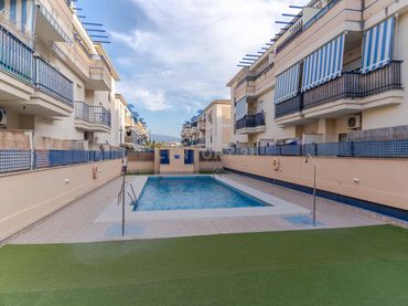 Appartement compact avec balcon à vendre à Calle Fray Junípero Serra, Las Gabias, Spain N 2 ,Bloque 4,