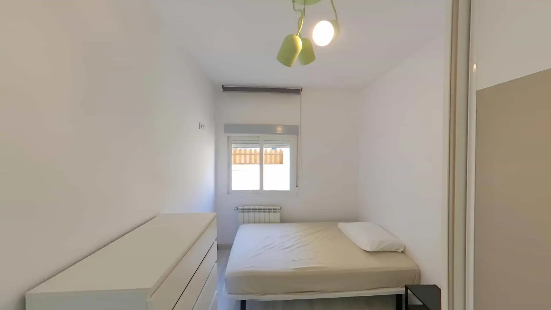 Appartamento in affitto a Calle la Ilíada