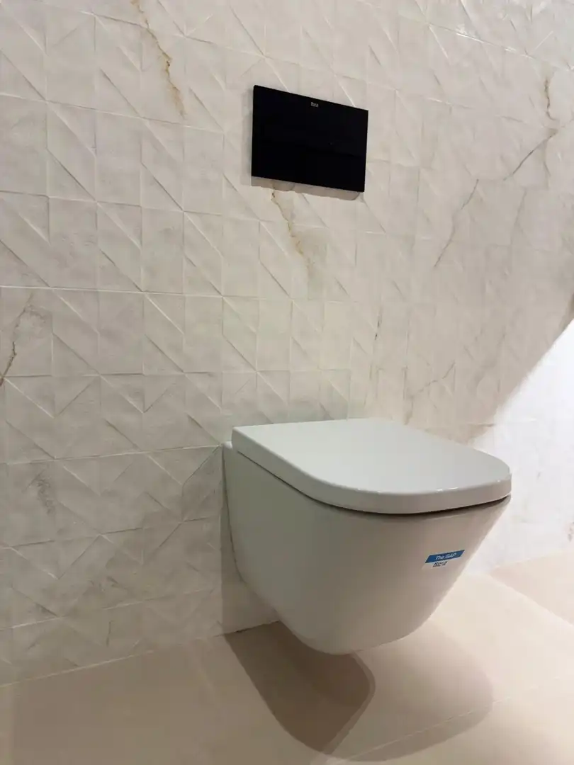 Baño de Piso de alquiler en Barcelona con Aire acondicionado, Calefacción y Amueblado