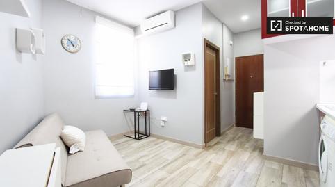 Photo 2 of Flat for rent in Bellas Vistas,  Madrid Capital