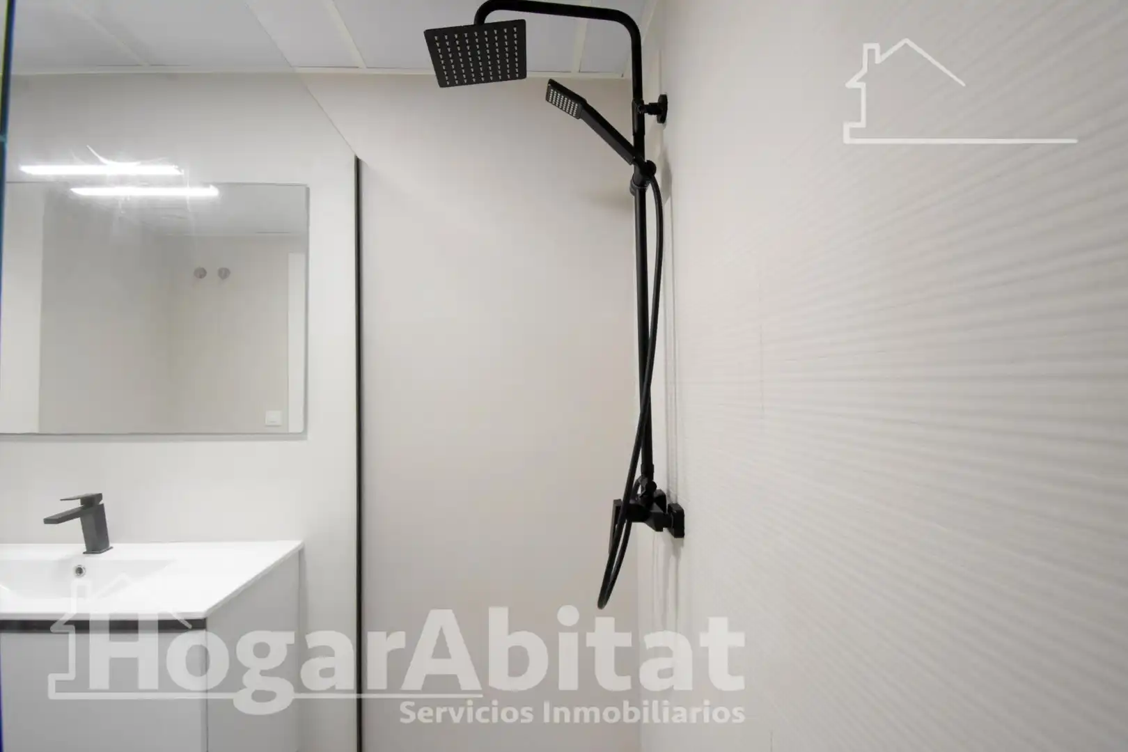Badezimmer von Dachboden zum Verkauf in Dénia mit Terrasse, Alarm und Gemeinschaftspool