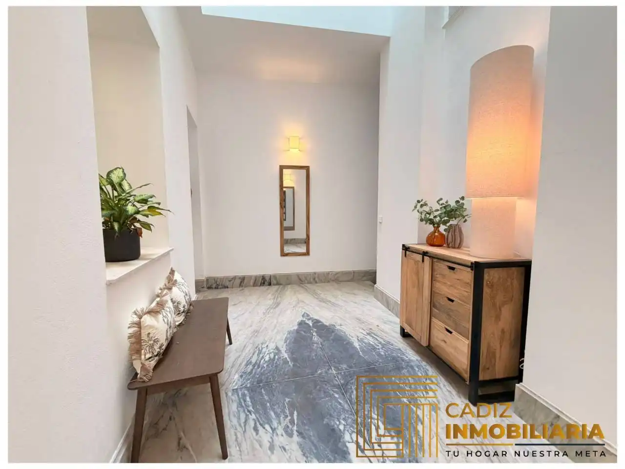 Flat for sale in Cádiz  with Air Conditioner and Furnished