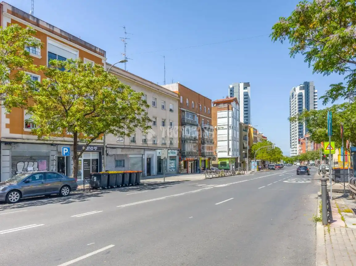 Vista exterior de Piso en venta en Madrid con Aire acondicionado y Calefacción