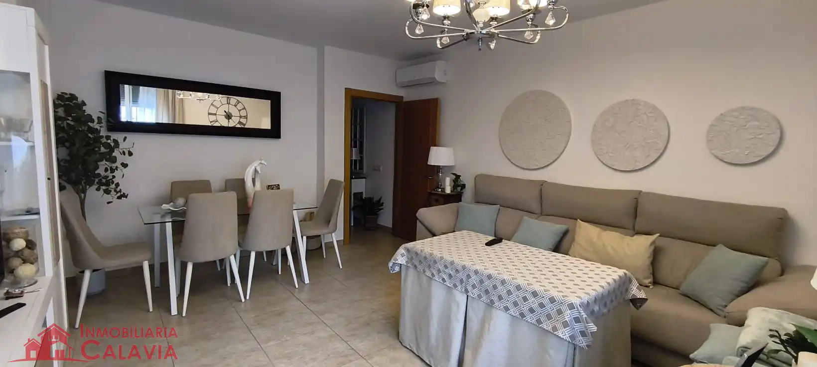 Sala de estar de Piso en venta en Baeza con Aire acondicionado