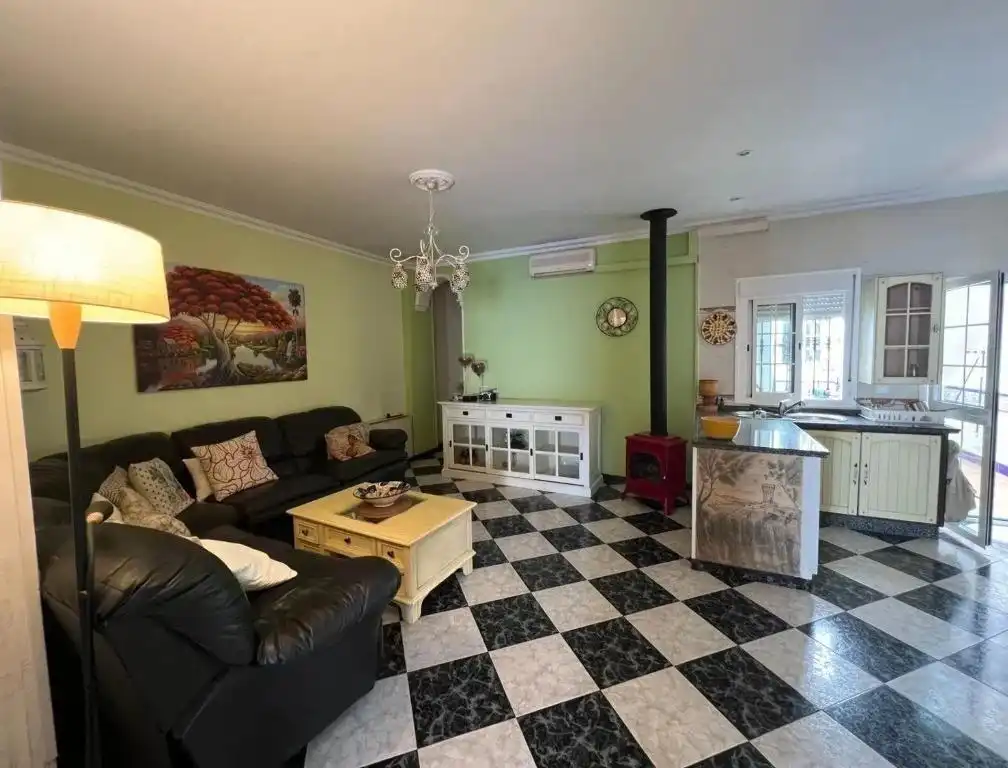 Living room of Houses for sale in Utrera  with Terrace, Storage room and Furnished