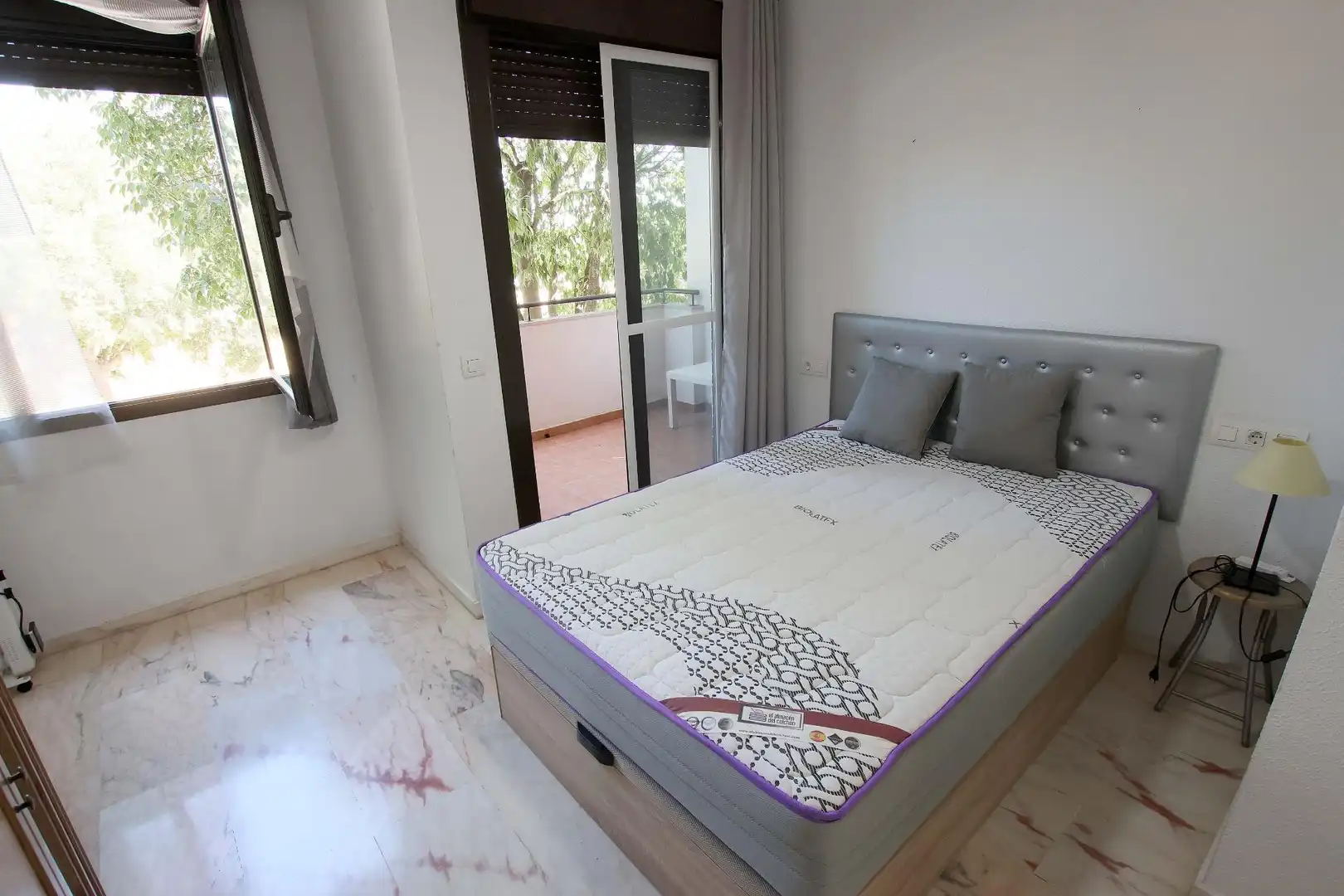 Habitación de Estudio en venta en Badajoz con Aire acondicionado, Amueblado y Balcón